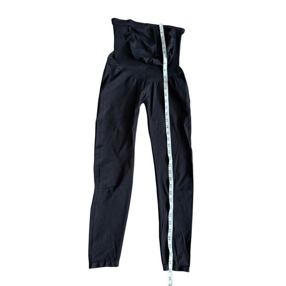 Belly Bandit Maternity Leggings with Bump Support Black Medium - Picture 8 of 13